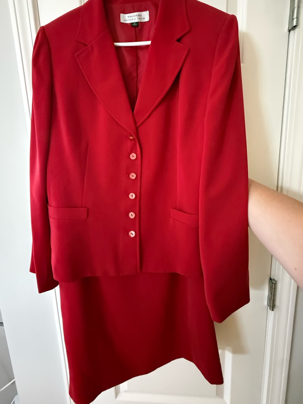Tahari Arthur S Levine Red Skirt Suit Set Size 14 Blazer Jacket Pencil Skirt